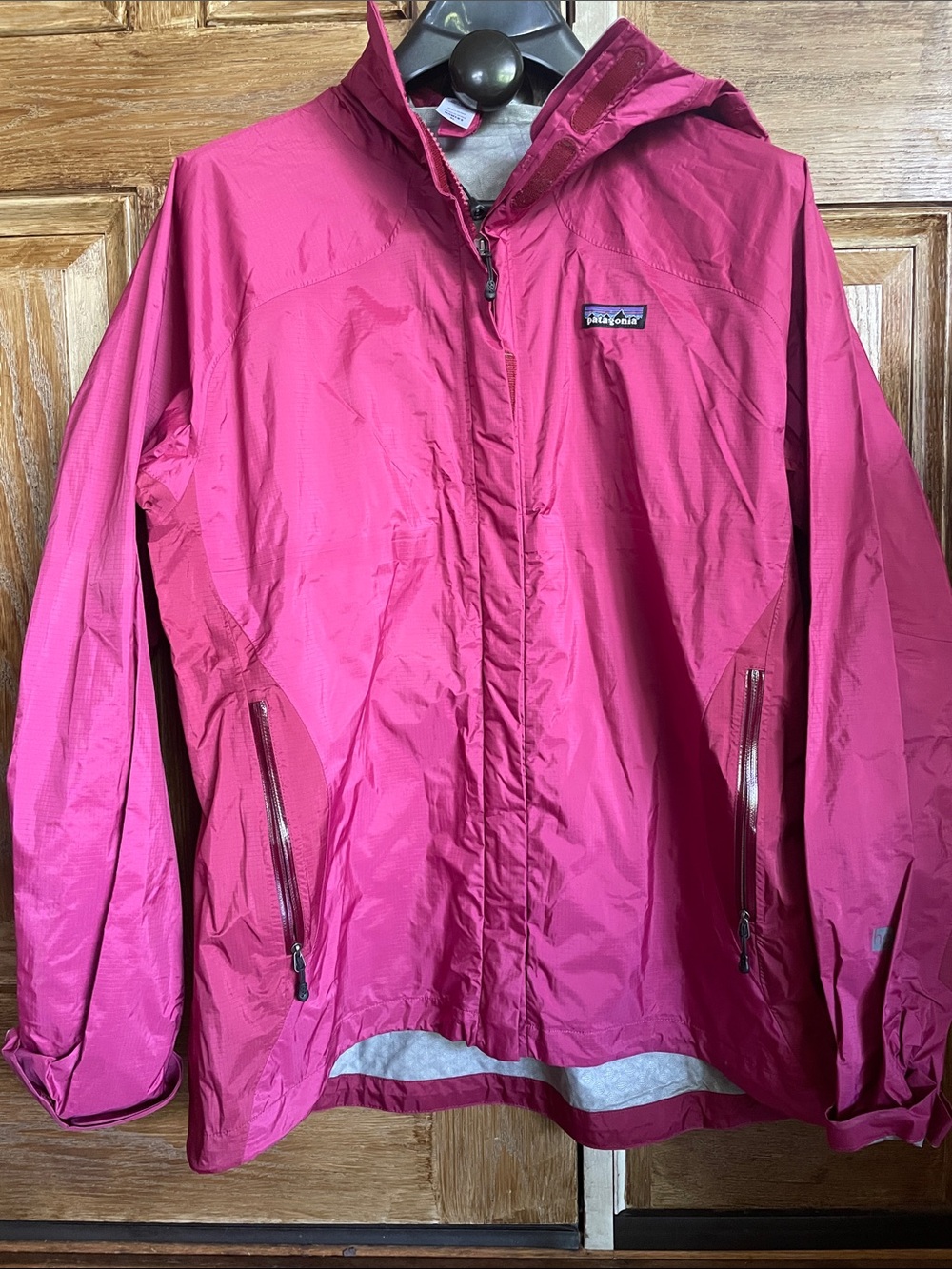 Patagonia Women's Raspberry Hooded Rain Shell Jacket